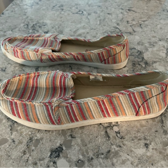 Gently Used Striped Slip-on Flats - Picture 3 of 6